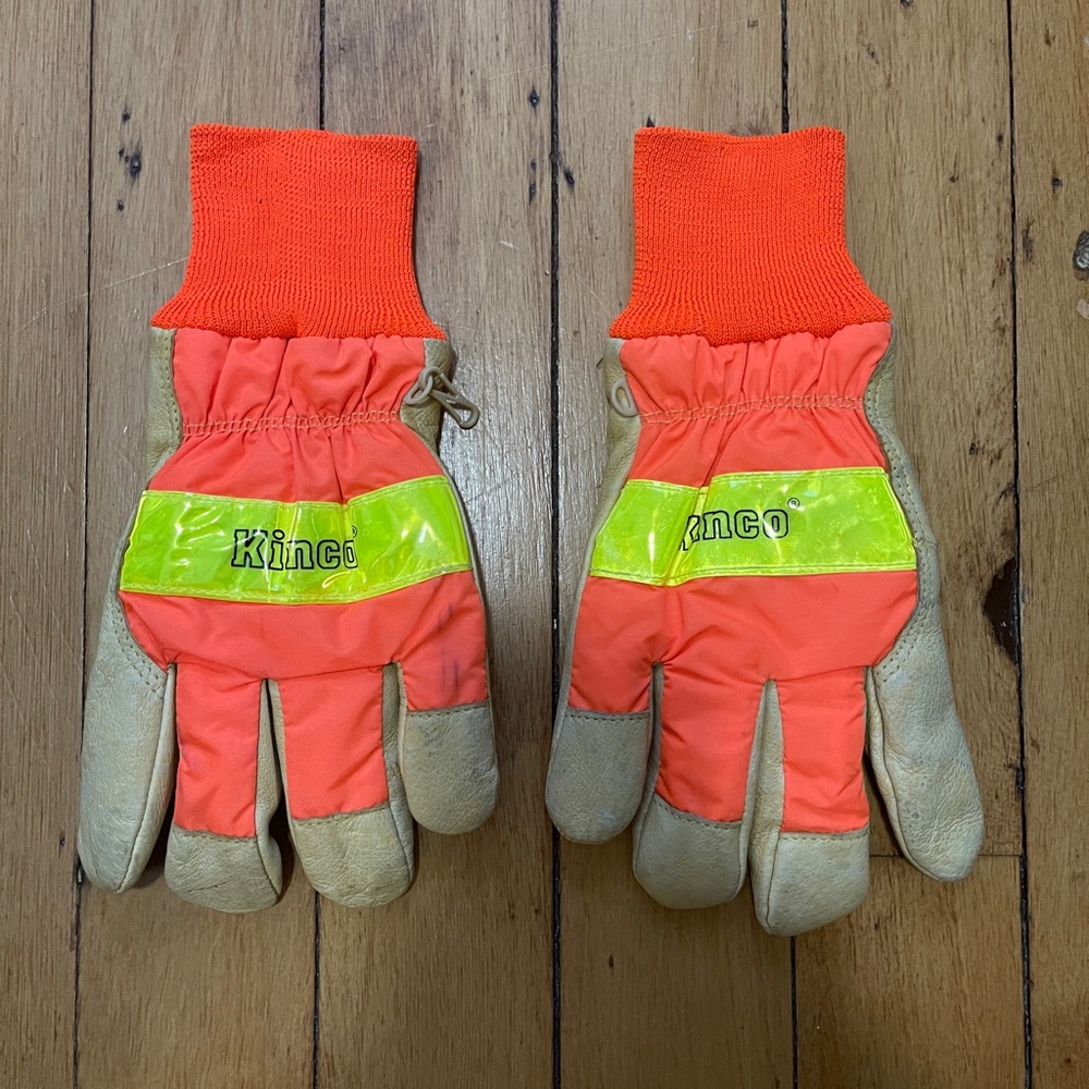 Kinco 1938KW Reflecting Utility Gloves Size Large